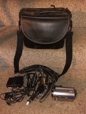 JVC GZ-MG330HU Everio Hybrid Camcorder 30 GB Internal Storage Camera WORKS