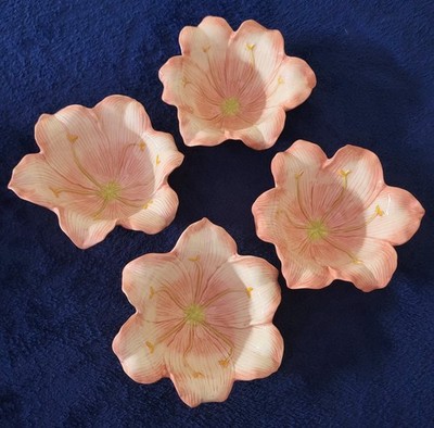 Ambiance Collections Lily Dessert Bowls Set of 4 Hand-Painted Floral