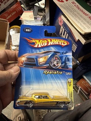 2005 Hot Wheels Kmart #7 First Editions-Realistix 7/20 1971 BUICK RIVIERA Gold