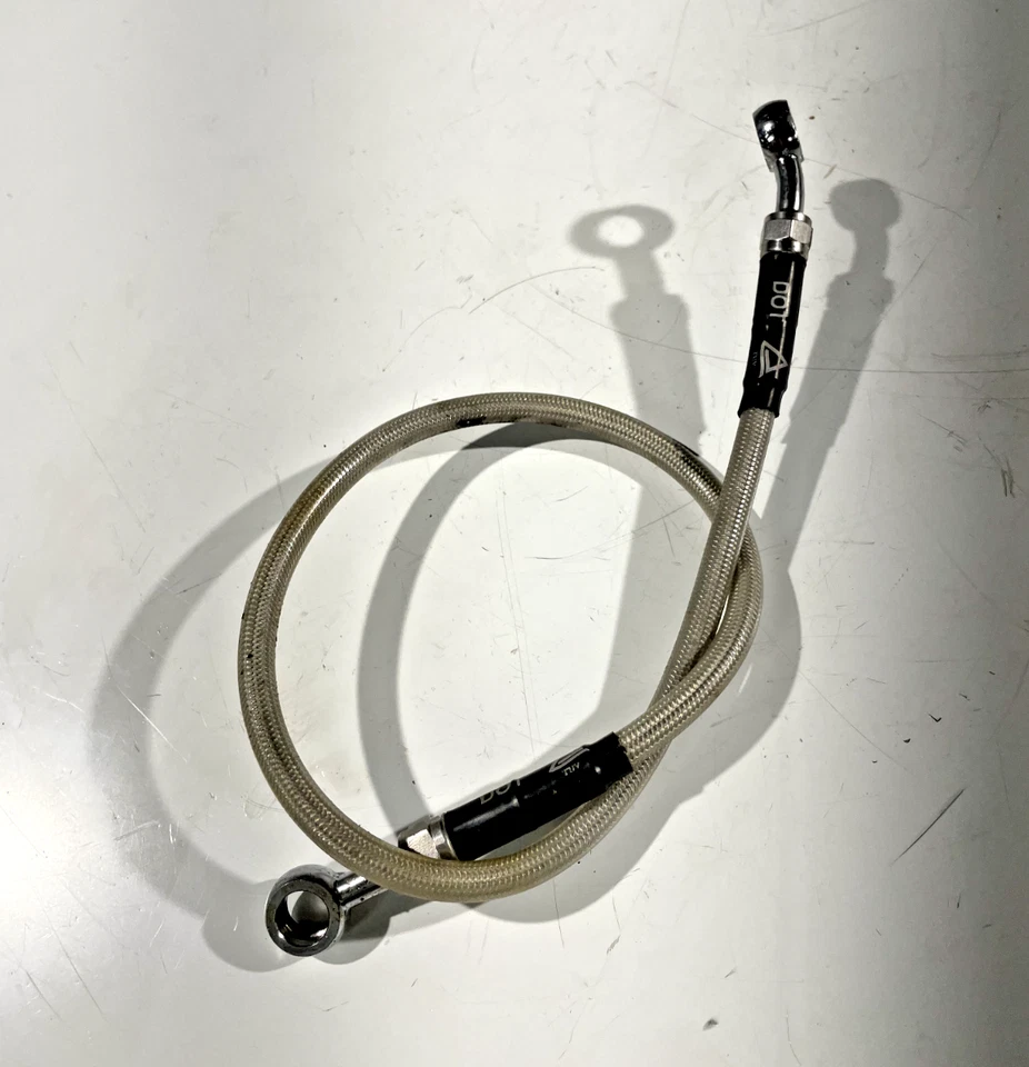 Tubo de manguera de freno trasero de acero inoxidable Kawasaki ZZR600 ZX600 1994-2002 Foto 2 de 3