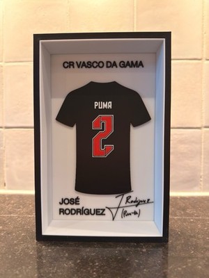 CR Vasco da Gama José Rodríguez Nr. 2 Trikotmotiv im Rahmen