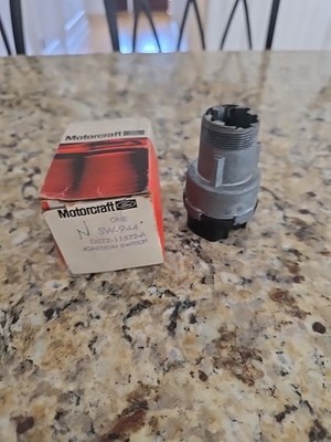 Brand New Genuine Ford OE Switch Asy - Ignition DOTZ-11572-A