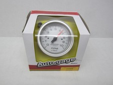Autometer 233909 Autogage 3-34 Tachometer 0-10000 Silver Dial Shift-light New Autometer 233909 Autogage 3-34 Tachometer 0-10000 Silver Dial Shift-light New