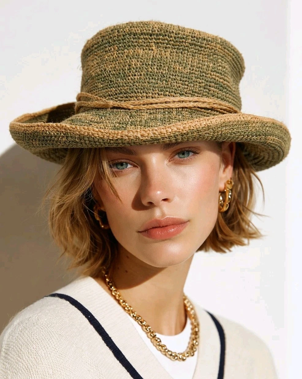 Authentic Outdoor Designs Green and Tan Straw Woven Hat