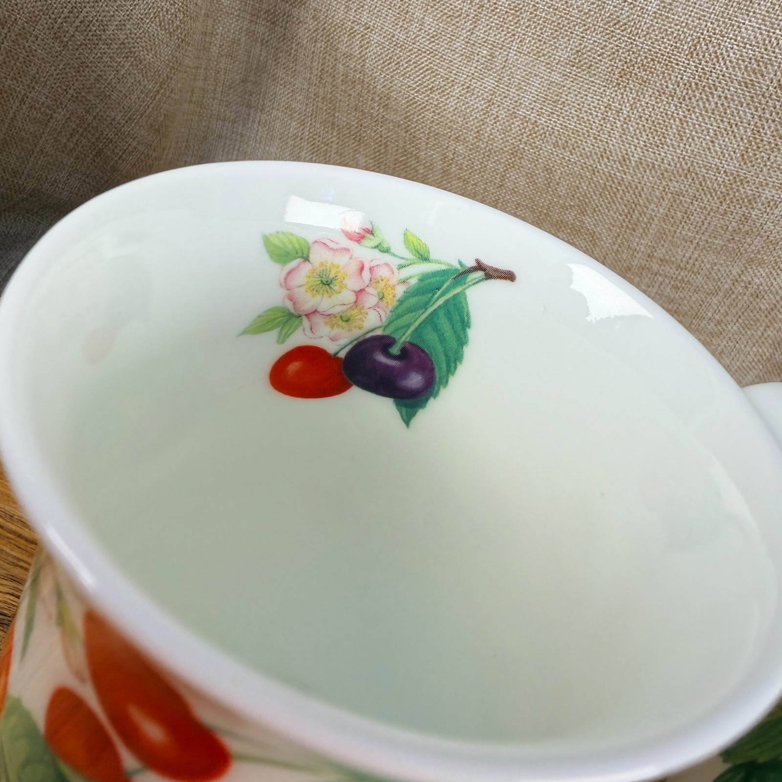 Vintage Roy Kirkham Sweet cherry Mugs Set Fine bone china Made in England  Tea image 10