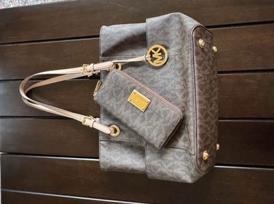 michael kors purse and wallet set