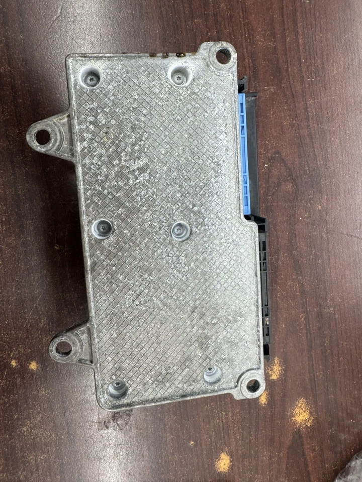 2010-2012 VOLVO 60 SERIES MÓDULO DE CONTROLE SENSOR SRS GENUÍNO FABRICANTE DE EQUIPAMENTO ORIGINAL 31313827 - Imagem 4 de 4