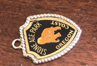 Vintage STONE AGE PARK Oregon Coast Silver Tone Shield Japan Charm — photo 6
