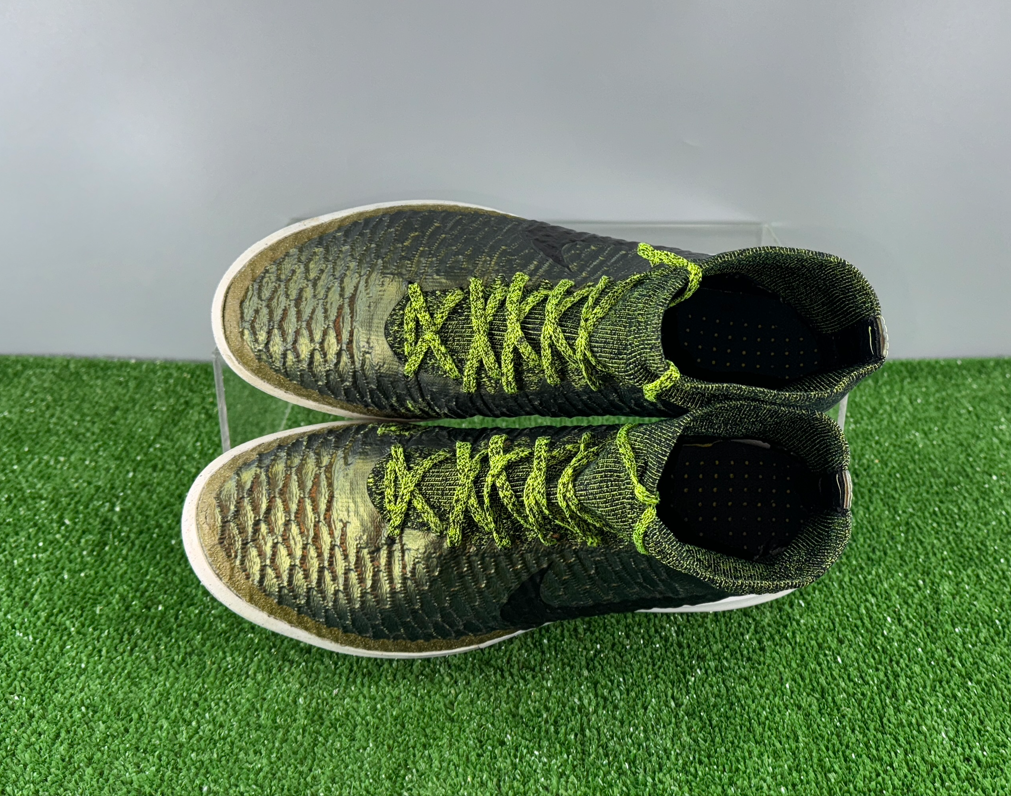 Nike MagistaX Proximo IC 718358-301 Elite US9.5 UK8.5 Green boots