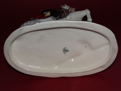 Porcellana Nymphenburg cavaliere drago Baviera wackerle uniforme ufficiale 660 mint - Foto 8 di 10