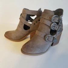 Blazin Roxx M&F Western Women's Buckle Bootie Tan Brown Size 7.5 NWOT