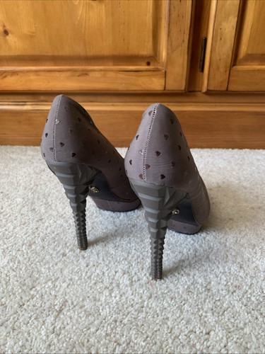 RACHEL ROY Heels Pumps Hearts Brown Purple Platform Stiletto Sz 8.5 Shoes Studs - Picture 3 of 9