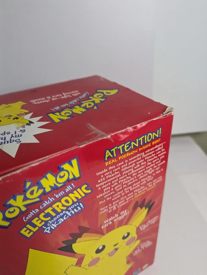 Pokemon ELECTRÓNICO "¡Te elijo Pikachu!" Peluche 1999 Nintendo Hasbro Box Wear Foto 4 de 4