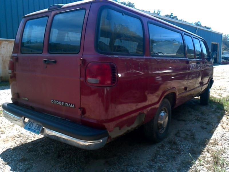 AC Compressor Fits 95 DODGE 1500 VAN 2640743 thumbnail 4