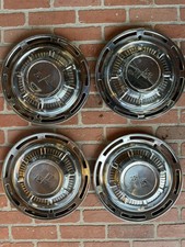 Vintage 14 Chevrolet Hub Cap 1958-1961 Chevy Oem Double Checkered Flags