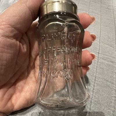 Compliments Java Coffee & Chicory Chicago Clear Glass Condiment Shaker Bottle