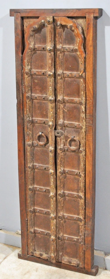 Paneles de ventana altos grandes de madera antiguos con marco originales antiguos muy finos Foto 4 de 4