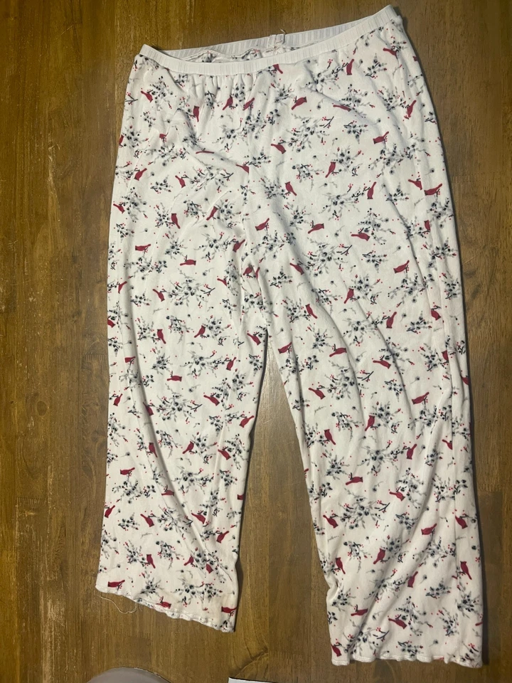 Secret Treasures PJ Set, Women's Large, Red White Black, Button Up Shirt & Pants - Image 2 of 4