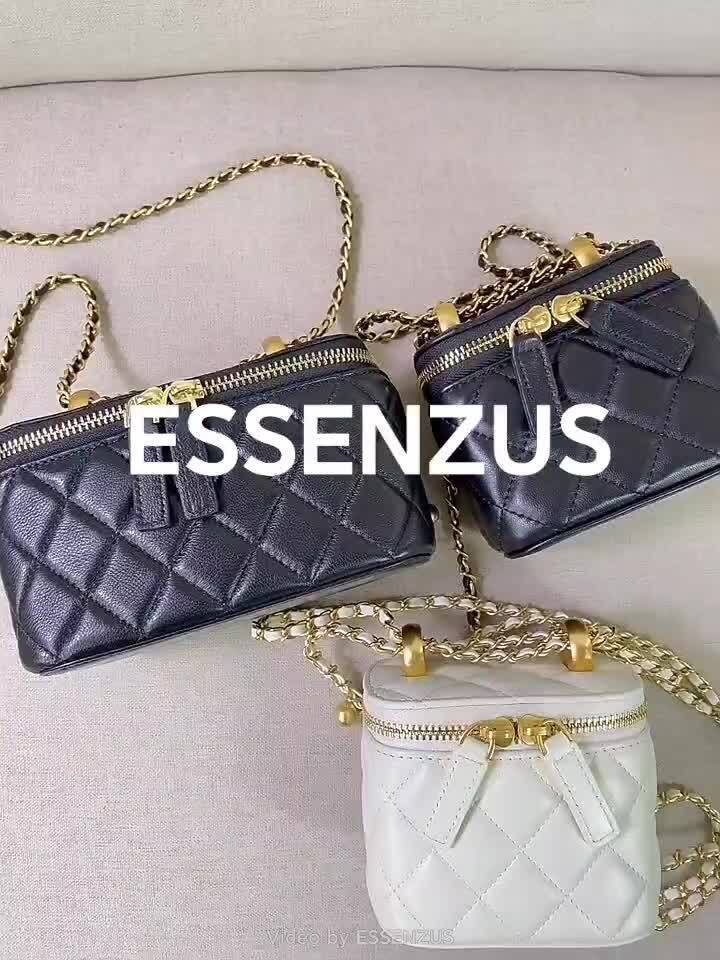 Quilted Lambskin Leather Vanity Case Adjustable Chain Quilted Lambskin Leather Vanity Case Adjustable Chain