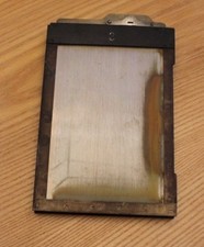 1 plaques châssis en bronze et bois pour ancien appareil photos