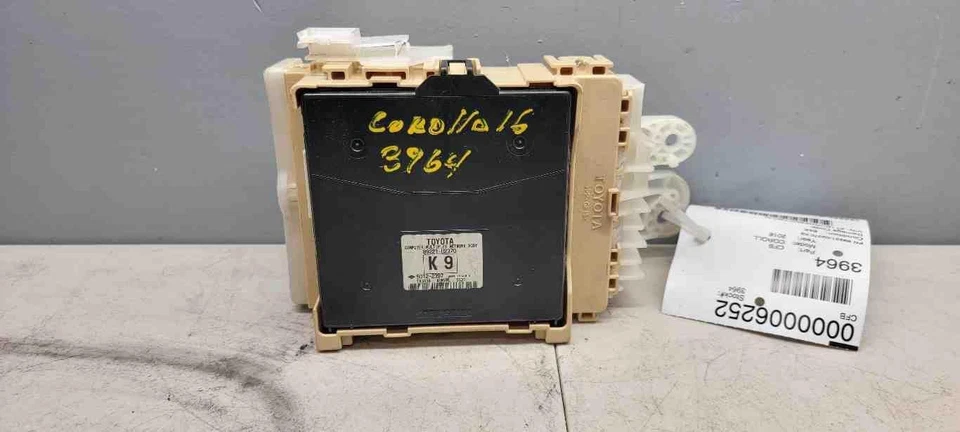 ✅ Toyota Corolla 2016 cabina caja de fusibles PN: 89221-02370 OEM Foto 3 de 4