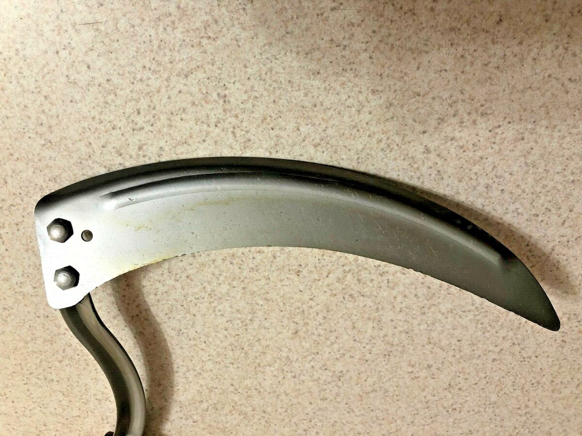 Vintage Village Blacksmith 7315 Wood Handle Curved Blade Vintage Village Blacksmith 7315 Wood Handle Curved Blade