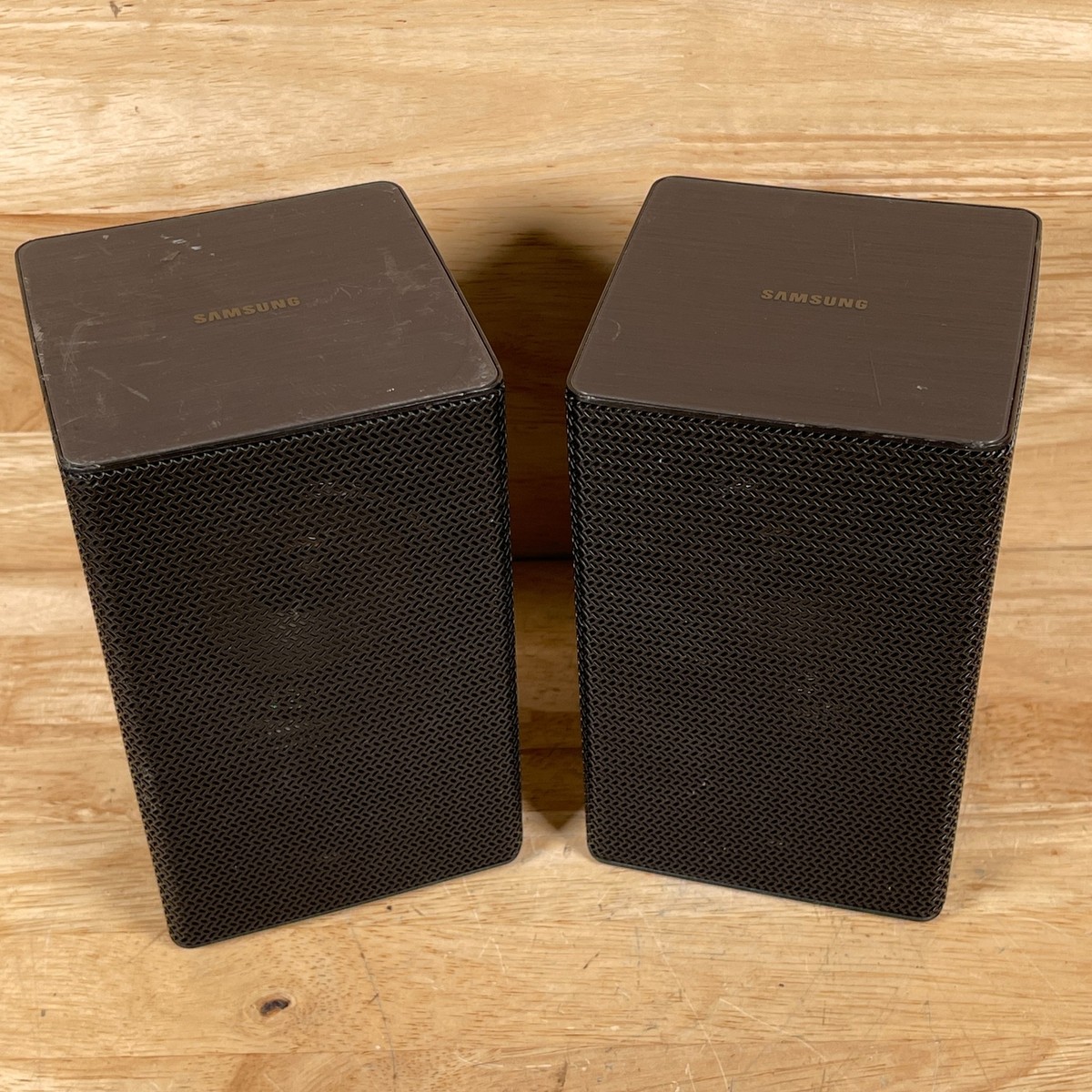 Samsung PS-SM10 Black Wired Wall Mount Satellite Surround Speakers