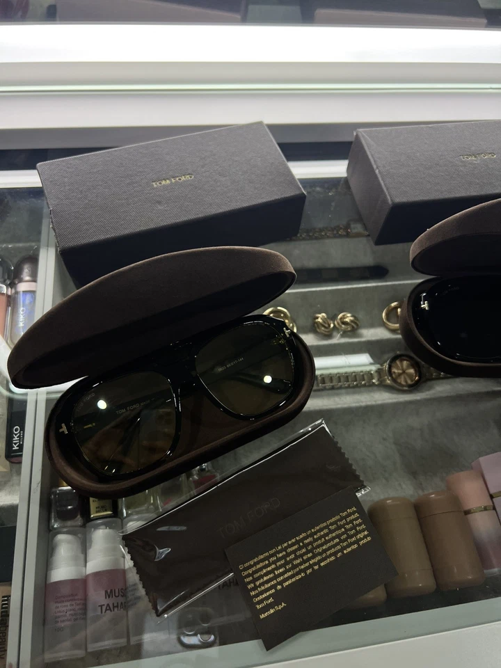 Lunettes De Soleil Tom Ford - Photo 2/4