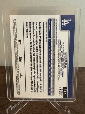 2025 Topps Chrome Roki Sasaki Gold Image Variation Rookie 25/50