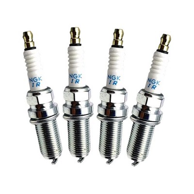 4x NGK Zündkerze ILFR6A 3588 Für Mercedes-Benz W203 C209 CL203 W211 R171 M271