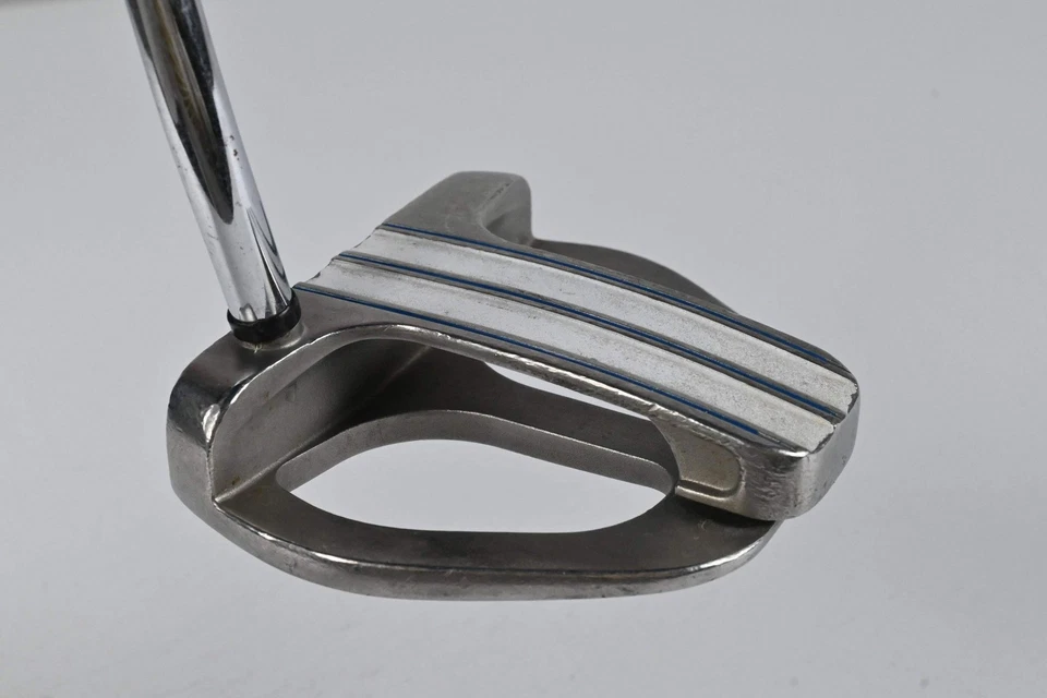 Ladies Odyssey Divine Line Marxman Putter / 31 Inch - Image 3 of 4