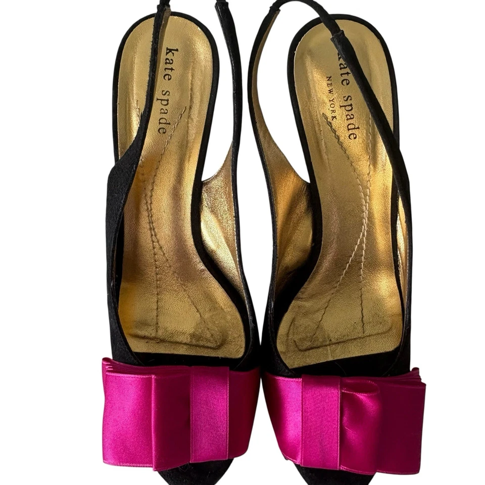 Salto Kate Spade New York feminino preto com biqueira aberta rosa tamanho 8 - Imagem 4 de 4