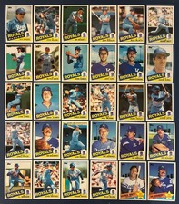 1985 Topps Football Cards 19