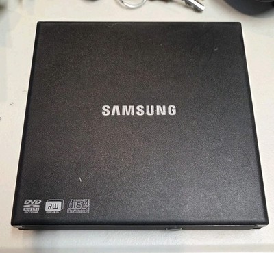 Portable Samsung Super Write-Master SE-S084 USB Powered DVDR 8X CDR 24X Writer @