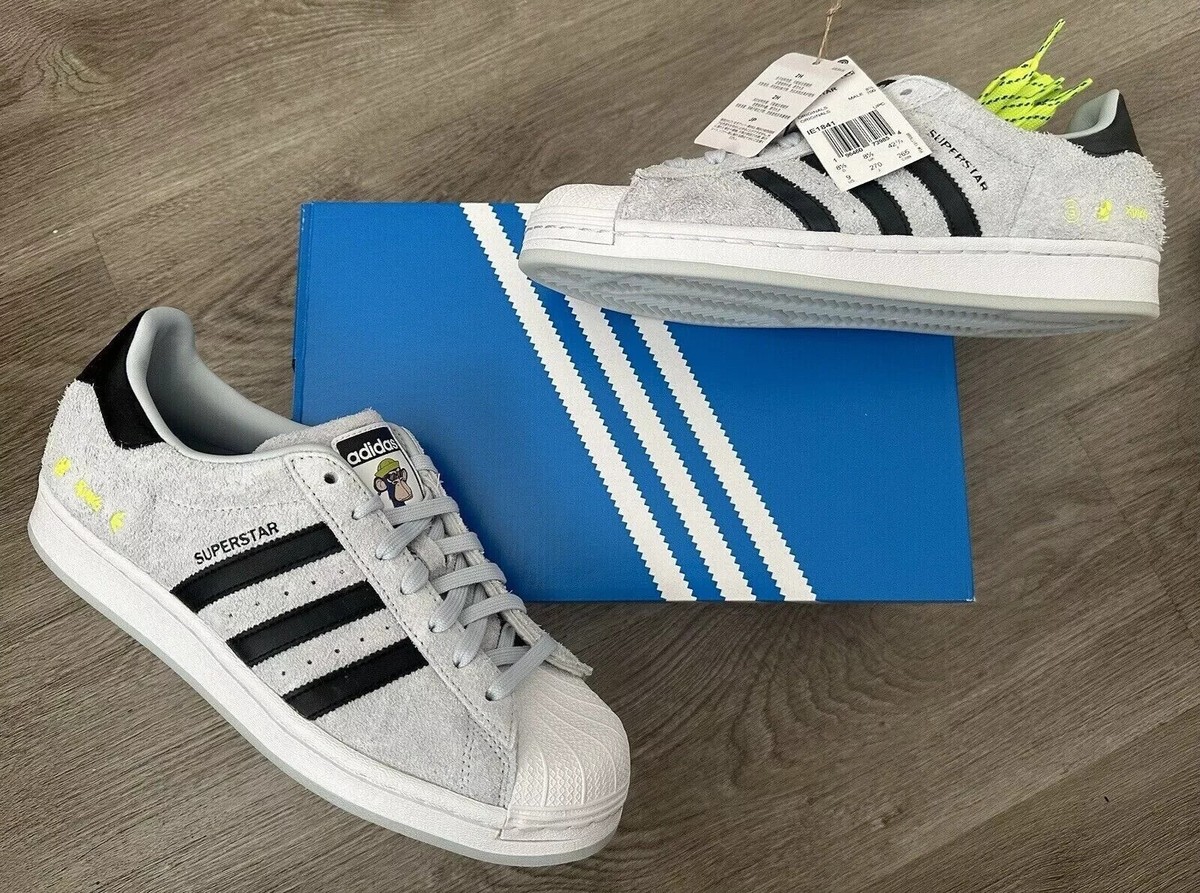 adidas gazelle silver green womens Stan Smith Millencon Shoes HQ6041 – Kick Theory main image 0
