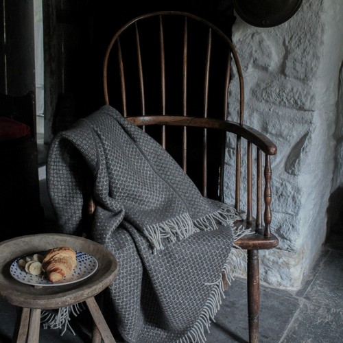Grey British Made Rustic Wool Blanket - Quality Warm Country Farmhouse - Picture 4 of 7