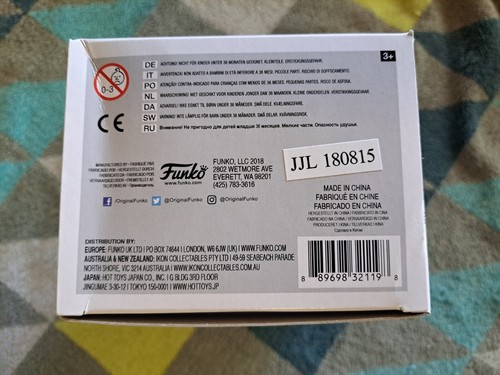 Killer Frost Pop 712 - DC The Flash Funko Pop! 2018 Fall Convention - Picture 7 of 11