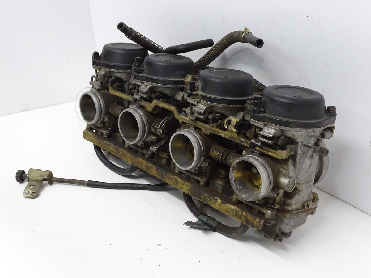 Carburateur Pour Suzuki GSXR 1100 (1986-1988) - Pièce D'occasion, Référence 13201-06B00 Japon