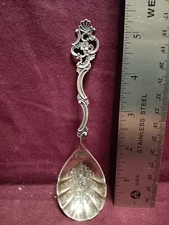 Thorvald Marthinsen OLDEMOR 830 Silver 5 3/4" Shell Spoon 406,  serving spoon