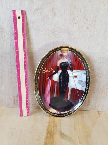 BARBIE SOLO IN THE SPOTLIGHT COLLECTOR PLATE BRADFORD EXCHANGE 1999 FIRST ISSUE - Picture 2 of 6
