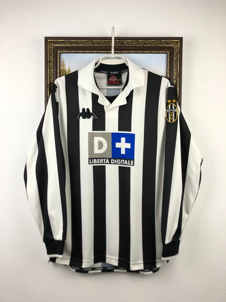 Juventus Kappa In International Club Soccer Fan Apparel