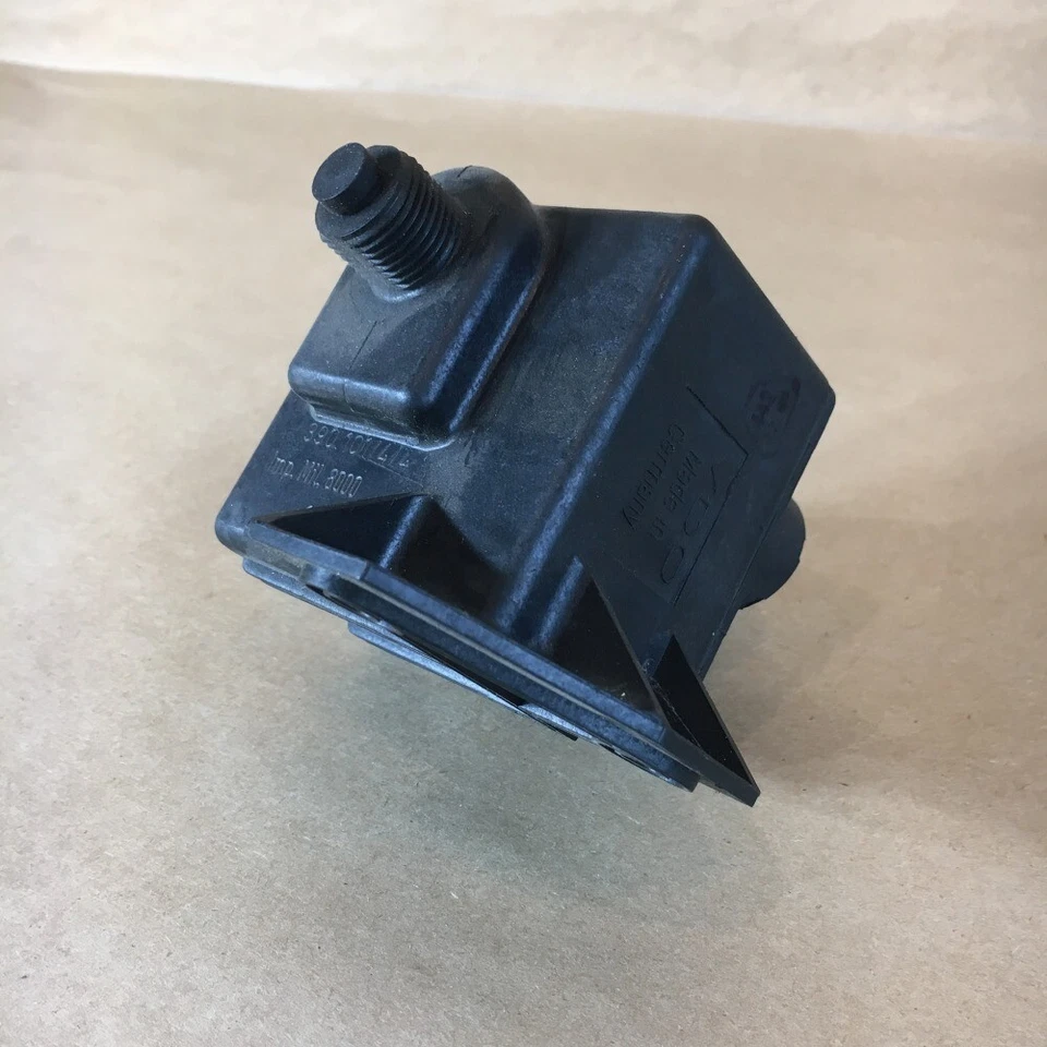 原始设备制造商 1982 - 87 捷豹 XJ6 速度表放大器继电器 VDO 390.101/4/4 原装零件 — 第 4/4 张图片