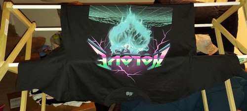 NO LOVE BRAND - CAMISETA ROCKERA (mediana) - Imagen 3 de 3