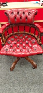 Vintage Red Leather Captain’s Swivel Desk Chair Button Back Wooden Base CS C57