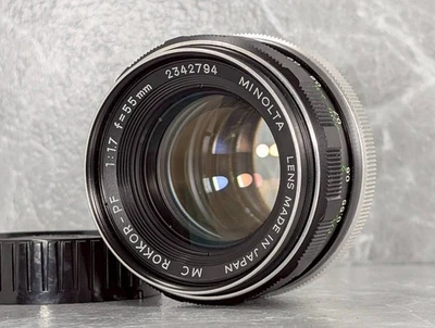 [Exc+5] Minolta MC Rokkor-PF Objetivo Prime Estándar 55mm f/1.7 Enfoque Manual - Imagen 1 de 4