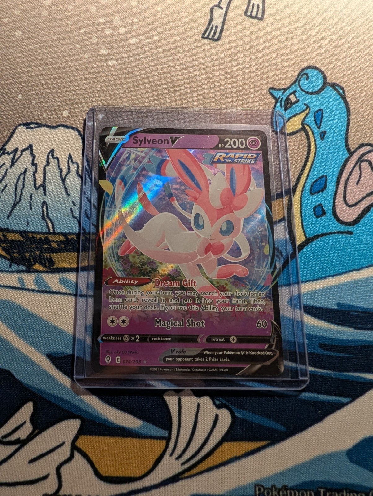 Pokémon TCG Sylveon v Ultra Rare Holo Card Evolving Skies 074/203 NM/M Condition