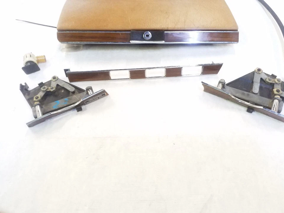 Деревянная отделка приборной панели 4 штуки | Подходит для 73 74 75 76 78 79 80 Mercedes Benz 450SL 450SLC - Изображение 4 из 4