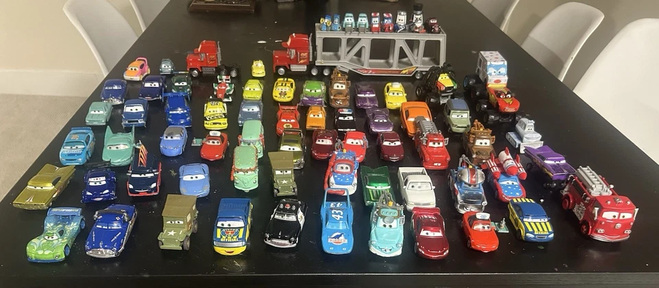 🏎️Lote de 73 Coches Disney Pixar Mattel Diecast Collection Lightning McQueen Mack Foto 2 de 4