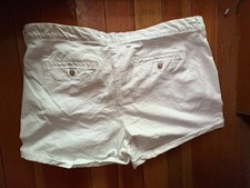 Khakis by GAP Size 18 Girlfriend Chino Shorts WHITE