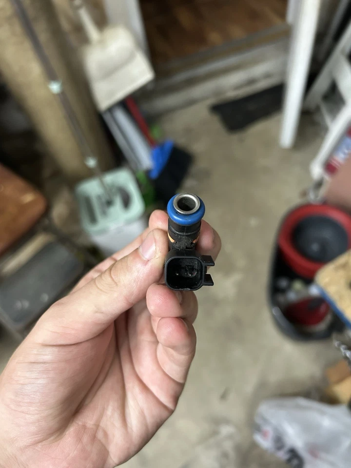 INYECTOR DE COMBUSTIBLE 1000 CC/95 LB 1000,48,14,14 Honda Foto 3 de 3